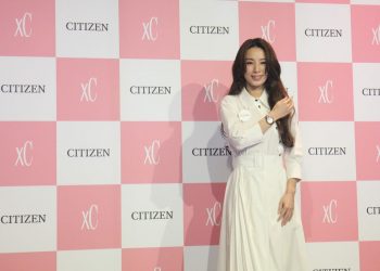 Hebe 田馥甄再代言 CITIZEN 精品女錶　新款登場以紅金色系配色迎龍年
