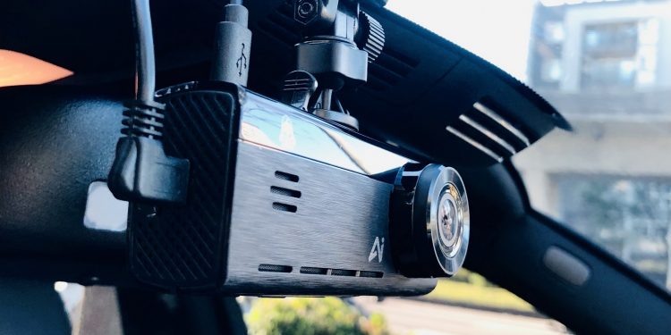 推動行車記錄器夜拍功能再進化  新品DOD UR1首創導入AI無光攝影技術
