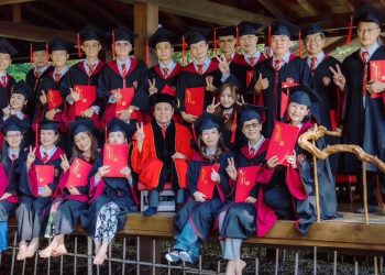 走進人生低谷怎麼辦？全球命理權威張定瑋：改變命運從這裡開始