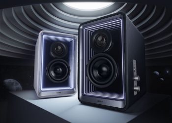 支援 65W 快充、聲光美學再定義　EDIFIER QR65 桌面藍牙揚聲器台灣開賣