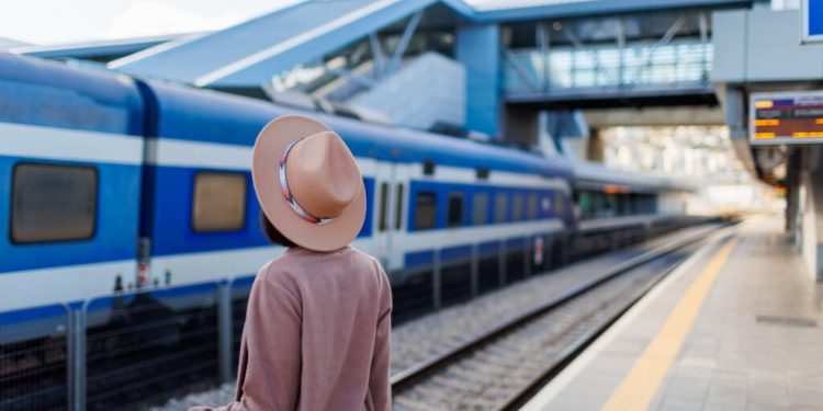 LINE旅遊有哪些功能？一站式搞定交通、行程規劃、住宿推薦