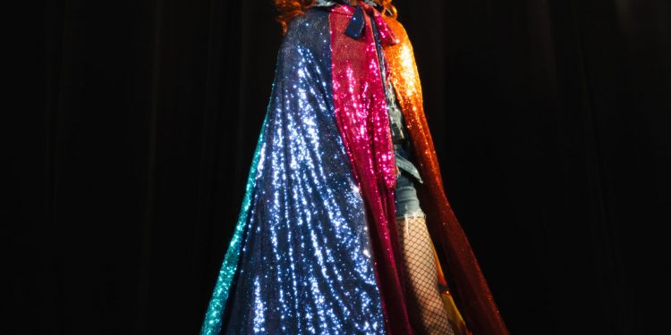 百老匯《搖滾芭比》加入兩大陣容周定緯、好樂團主唱許瓊文