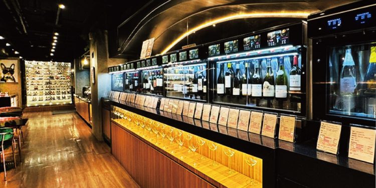 探索紅酒之美 布娜飛紅酒餐酒館擁有全台最多單杯紅酒