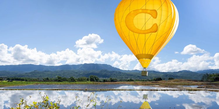 2024年台灣熱氣球嘉年華登場 COACH打造全球唯一精品熱氣球