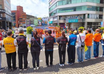 抗議出新招 偕神明反桃市府對航空城低價徵收