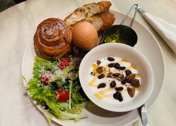 全台美食｜看完棒球吃美食！六大職業棒球場週邊美食推薦