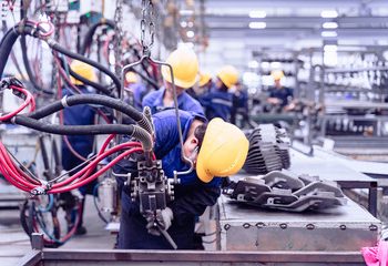 連10紅！8月出口436.4億美元、年增16.8％ 創歷年單月新高