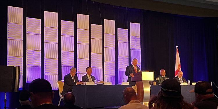 台灣經驗AI鑑識躍國際 Whale Forensics獲IAATI頒發特別感謝獎