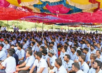 三星罷工爭議燒不完！印度廠員工要求加薪減時、加碼「職位世襲」