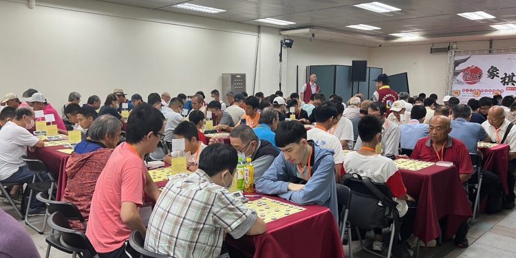 艋舺盃象棋大賽熱鬧開戰 龍山寺地下街活動精彩連連