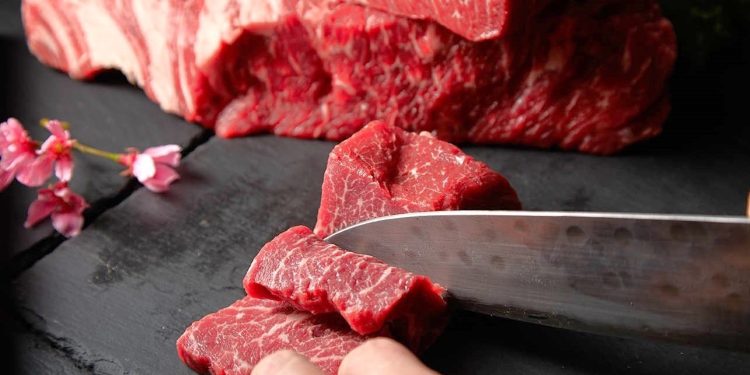 憑發票有「3」整單85折!爽嗑米其林星級厚切黑牛尬法韓甜點