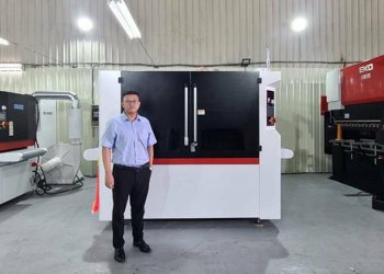 台灣鈑金雷射應用展 銓增精密純電折床亮相 引領板金加工業新趨勢