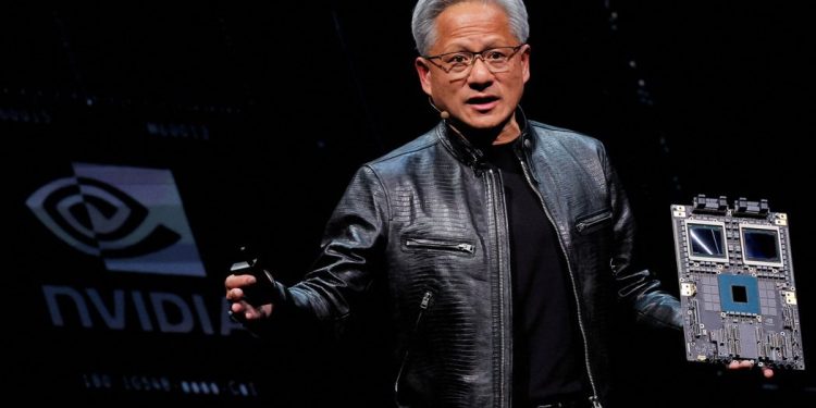全村的希望來了！黃仁勳保證出貨無虞 輝達股價飆漲逾8%