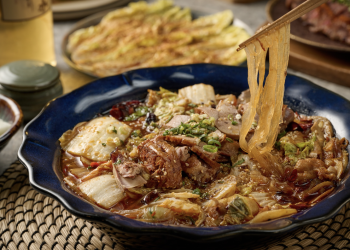 台中新熱門排隊名店「辛事小麻冒菜」！ 全台首創冒菜烤鴨雙十挑戰免單