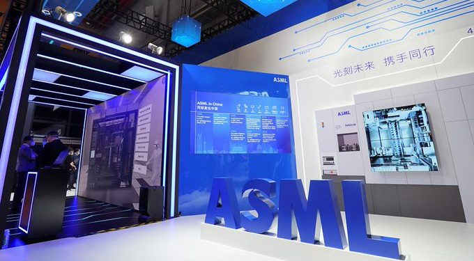 半導體設備龍頭ASML財測疲弱 單日股價暴跌創26年來之最