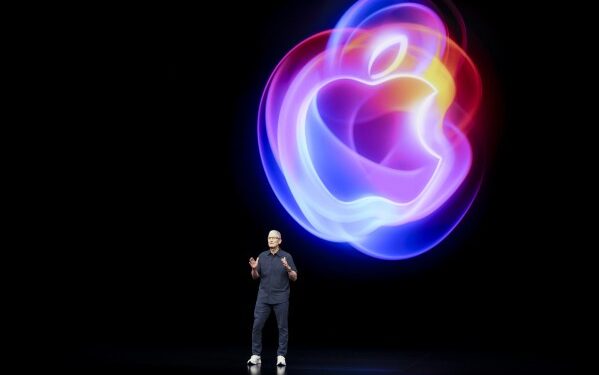 望眼欲穿！蘋果力求排除重大問題 Apple Intelligence延至10月底推出