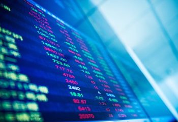 全村的希望、台積電ADR狂飆近10% 台股開張大漲600點