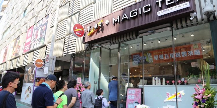 南霸天茶之魔手連開雙北5分店 帶起南部手搖品牌北進風潮