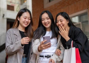 年終購物季開跑，夏普震旦「天天都是雙11」引領AI購機熱潮