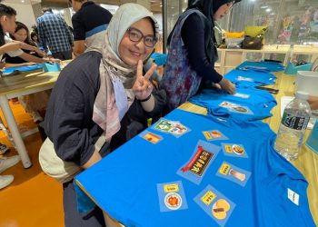 外國友人必玩的台味體驗 手造館手做紀念T恤