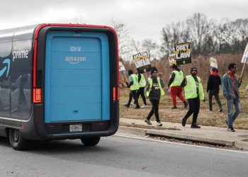 亞馬遜罷工行動在全美點放 工會爭取薪資待遇與加強安全環境