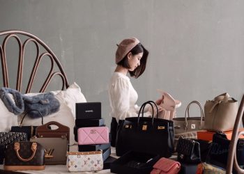 DIY名牌包保養攻略 跟隨Lisa時尚演繹 解鎖精品包養護秘訣