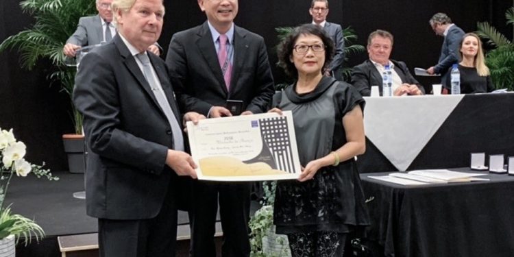 光感上色擔心銀離子的殘留 台灣研發黑黛獲國際發明大獎!