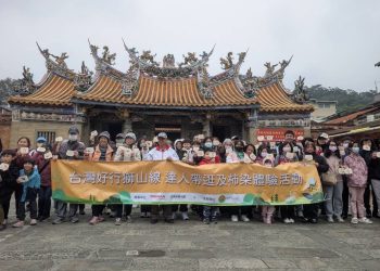 台灣好行帶路！體驗北埔文化與柿染之美