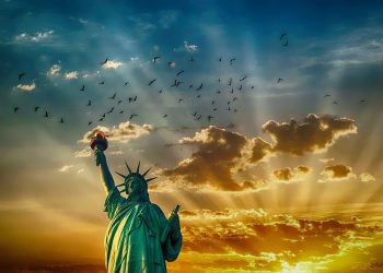 川普重返白宮! 美國企業家看好經濟更強 00945B鎖定純美共享紅利