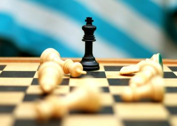 高息ETF吹降息風 「凱基00915」以總報酬實力說話