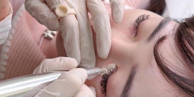 熊貓眼救星！中和南勢角黑眼圈遮瑕 韓式半永久展現亮眼神采