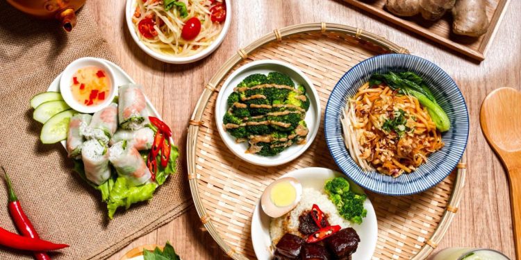 新竹東區特色美食排隊必吃 竹科人都愛吃台式小吃、越式料理