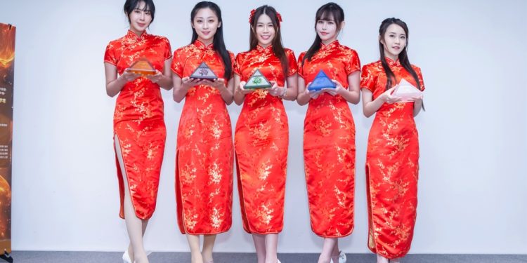 「沐陽風水命理」啟航 融合琉璃工藝、命理智慧 打造全新開運體驗