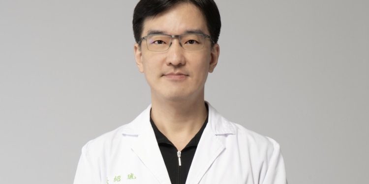 保健品氾濫如何搭配選購?名醫吳紹琥:諮詢專業醫師搭配飲食確保健康