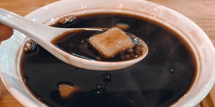 全台美食|冬季限定甜品 全台六家必訪暖心甜品店 從傳統米糕粥到燒麻糬