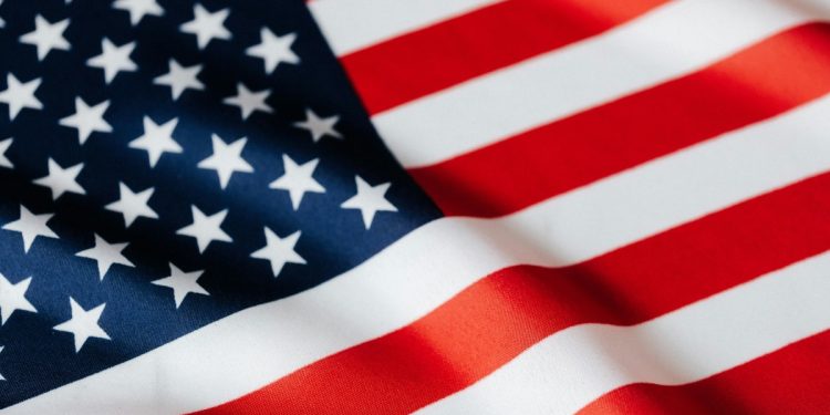 2025投資重點聚焦美國! 非投資債「凱基00945B」力壓群雄