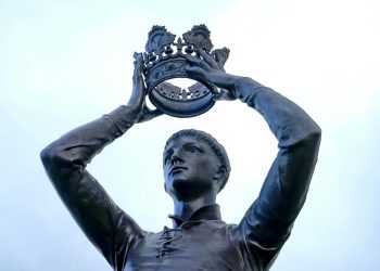 貨真價實再度稱霸！「凱基00915」蟬聯高息ETF總報酬冠軍