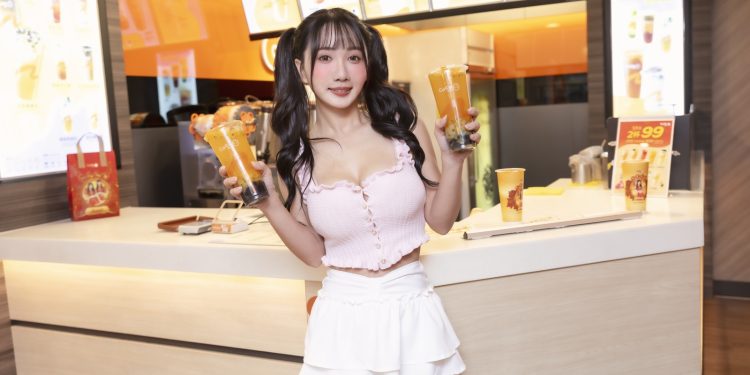 CoCo台中大里成功加盟開幕 啦啦隊女神小珍奶熱情應援 開幕優惠三波狂送！