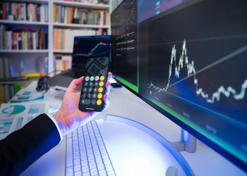 從AI到退休規劃：智能理財如何重塑投資人的未來生活