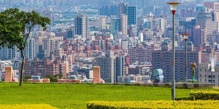 2025 春遊玩「蛇」麼?168inn邀您暢遊桃園!白天打卡秘境、夜遊燈會,住宿再領澎派新年禮