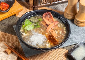 40 年古早味小吃 板橋後站必吃美食 經典羹湯征服饕客味蕾