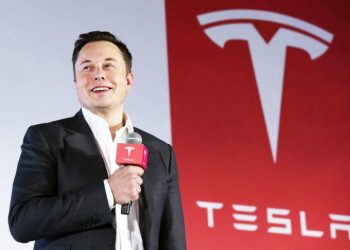 回擊關稅政策？加拿大凍結特斯拉10億元補貼 禁止參與EV計畫