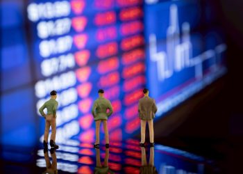 棄守高股息、美國公債! 投資人手握大筆閒錢 目光鎖定「凱基00950B」