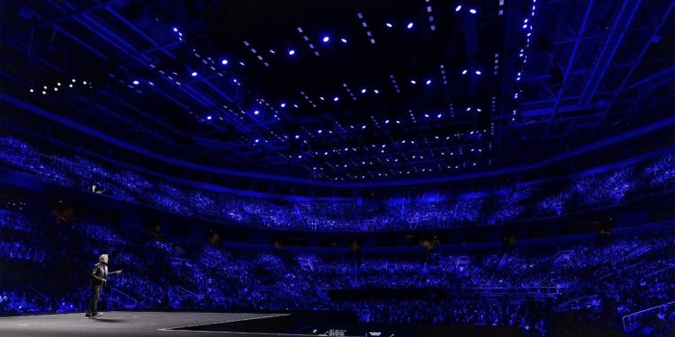 輝達Blackwell Ultra AI晶片亮相 「代理式AI」戰場正式開打