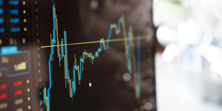 債蛙畢業該何去何從? 專家推薦可買全球純A債「00950B」年化殖利率高達6.4%