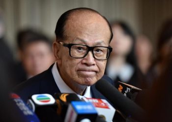 李嘉誠出售巴拿馬港口惹怒北京 勒令國企「暫停新交易」