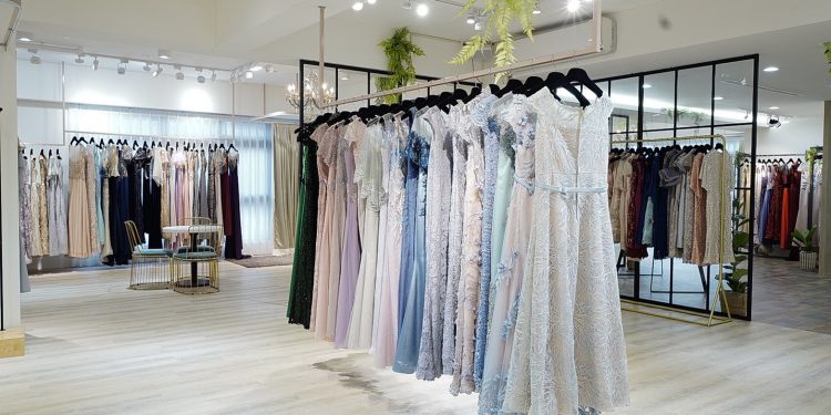 婚禮不只是新人舞台 媽媽禮服成就她高光時刻