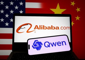 阿里巴巴推出開源模型Qwen3 分析師：中國AI實力快追上美國
