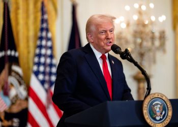 賞罰令出爐！川普對中國加徵125%關稅 其餘談判國豁免90天10%