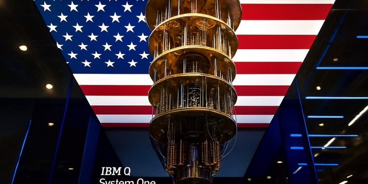 IBM宣布擴建美國量子電腦產能 5年砸1500億美元挺川普政策？